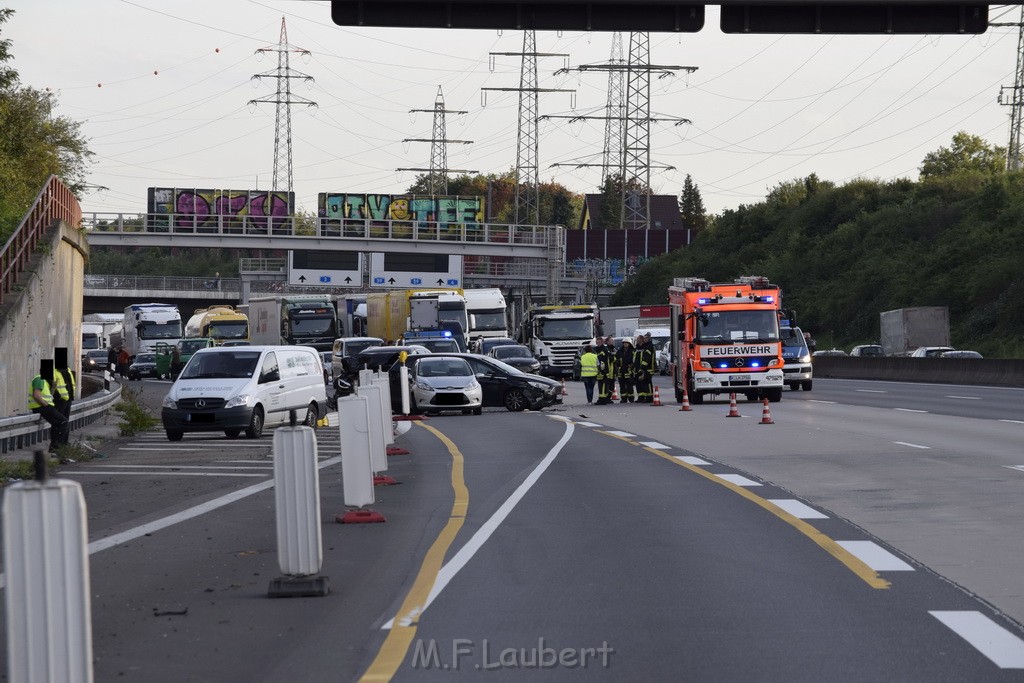 VU mehrere PKW A 3 Rich Oberhausen Hoehe AK Koeln Ost P151.JPG - Miklos Laubert